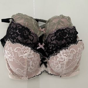 Victoria’s Secret Lace Bra - Set of 3 Size 34A